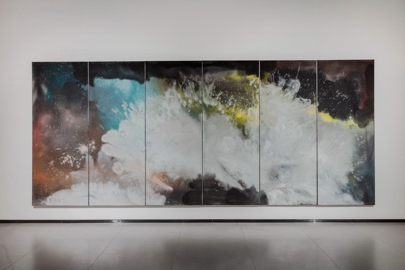 18张慧亮 《激浪》 230cm×540cm 木质构造、纸本、矿物质颜料、金属粉等 2023.jpg