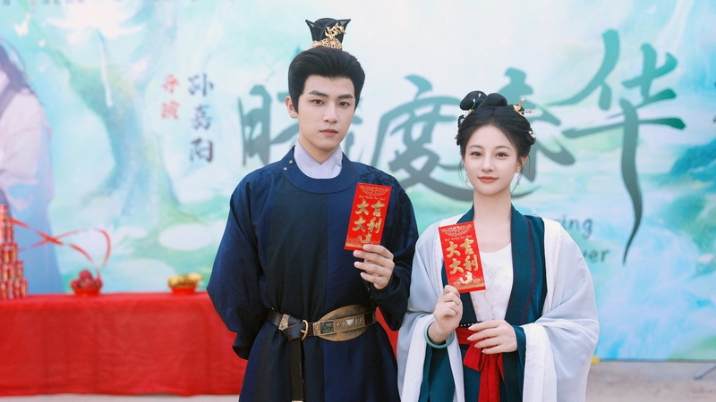 男女主合影.jpg 男女主合影.jpg